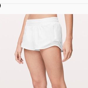 Lululemon hotty hot short